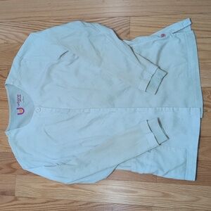 White lab scrub coat